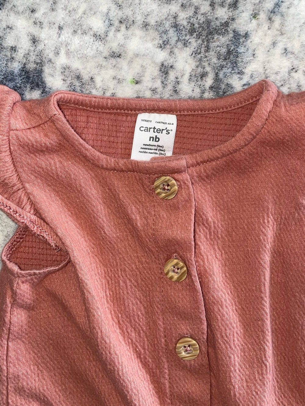 Carters jumpsuit size newborn - Picture 3 of 3